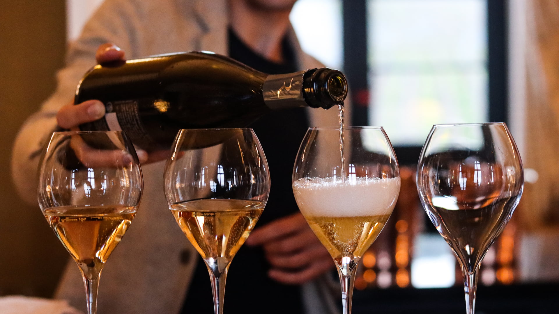 Bar à Champagne au cœur des vignes à Reims - Château de Sacy